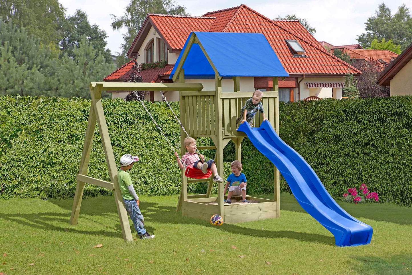 Spielanlage Markus mit Schaukel & Sandkasten