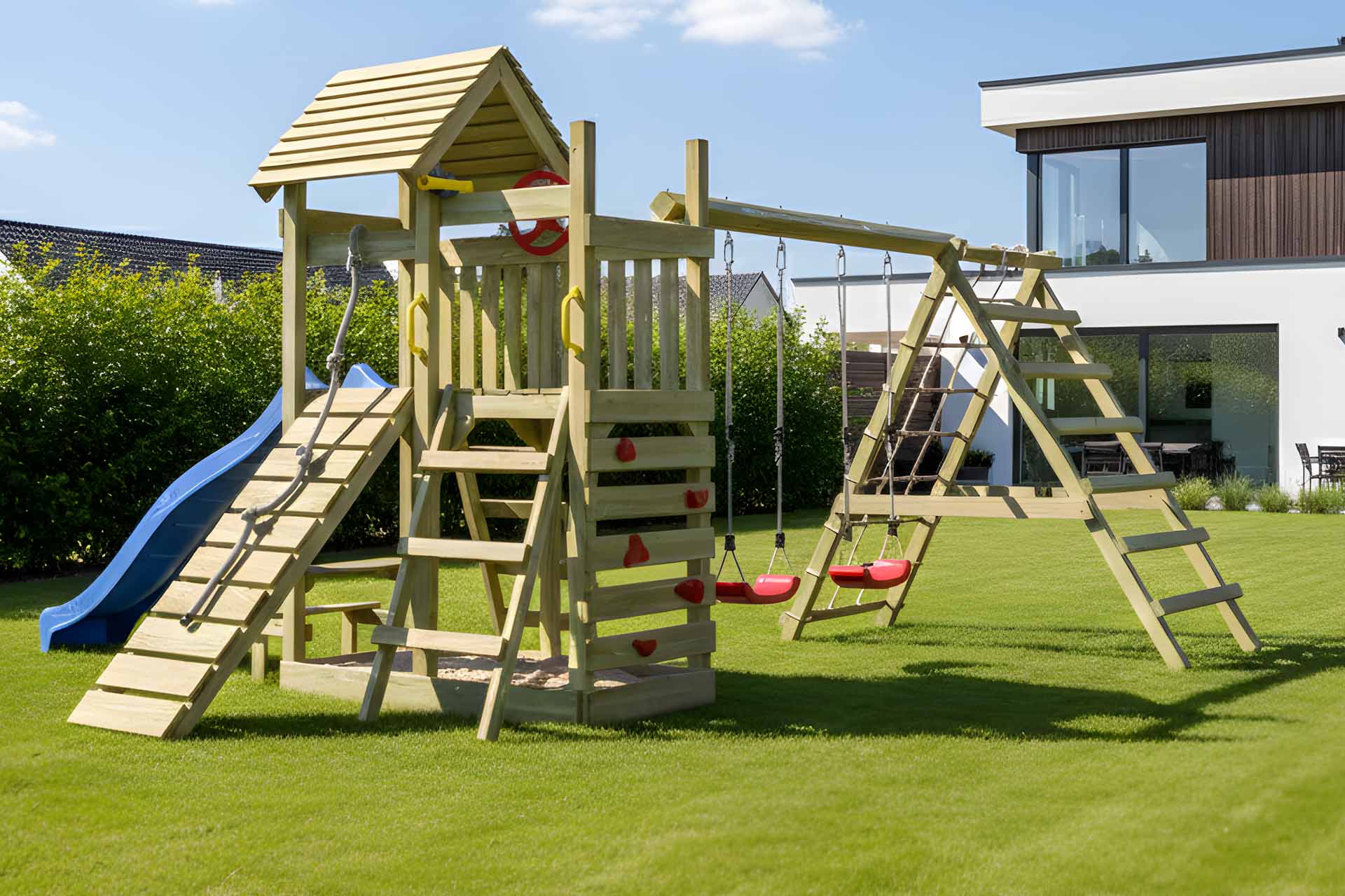 Spielturm Wagemut Komplett