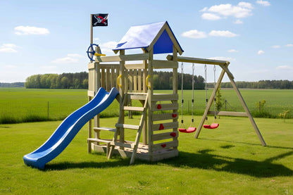 Spielturm Klabauter mit Kletterwand